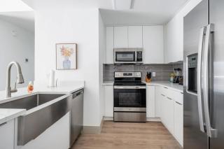 4B 3BA Premium Family Apartment with Gym - Charlotte - 4