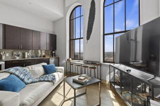 2BR Luxury Apartment Rooftop Pool & Gym - Baltimore - 8
