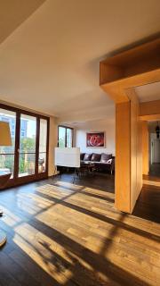 Big & calm familial apartment with balcony, car parking and free wifi - 0