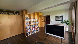 Big & calm familial apartment with balcony, car parking and free wifi - 1