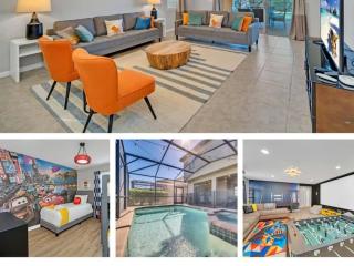 Contemporary Villa close to Clubhouse Star Wars Cars and Disney Princess Rooms Huge Pool Game Room with Theatre - Kissimmee - 0