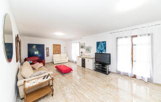 2 Bedroom Cozy Apartment In Trogir - Trogir - 0