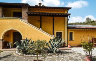 Cozy Apartment In Santa Maria A Monte - Santa Maria a Monte - 1