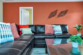 Perfect for Families Comfortable Villa with Private Pool Area close to Parks and Shopping - Davenport - 6