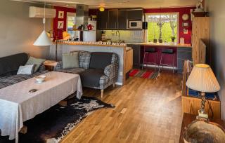Gorgeous Home In Senoren With Kitchen - Möcklö - 7