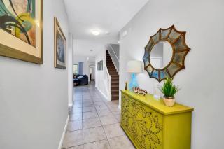 Appealing, Large 5BD Home Close to Themed-Parks #5PP961 - Kissimmee - 2