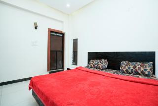Hotel The Galaxy near Udaipur Airport - Dabok - 8