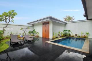 Golden Lotus Villa Canggu - Canggu - 9