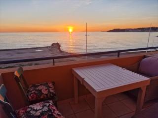 Appt T3 VUE MER - Six-Fours-les-Plages - 4