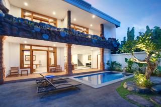 Golden Lotus Villa Canggu - Canggu - 9