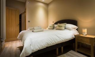 Abbots Reading Cottage - Lakeside - 1