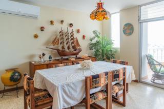 Captivating 4-Bedroom Apartment in Salinas - Salinas - 2