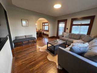 House 7 beds, 2 baths Farmstay at Pygmy Goat & Agritourism Farm - 2