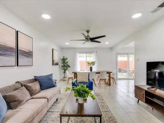 Best of Irving - Yard Firepit Free Parking - Irving - 5