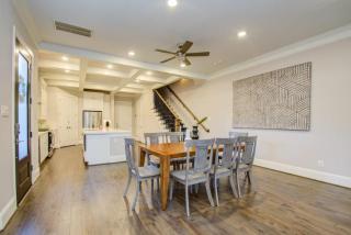 Houston Central Location - Stylish with Jacuzzi - Houston - 1
