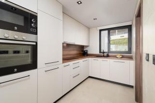 Marbella Lake Luxe Duplex Penthouse Scenic Views - Marbella - 7