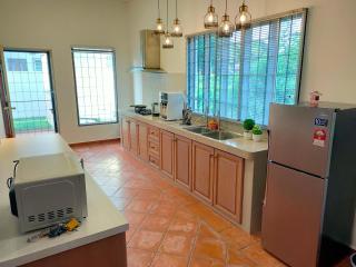 VnVhome SwimmingPool Villa @ Klebang Melaka - Melaka - 3