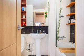 14 Hugh and House - Hakdong Park, 30sec to Hakdong Station - Seoul - 1