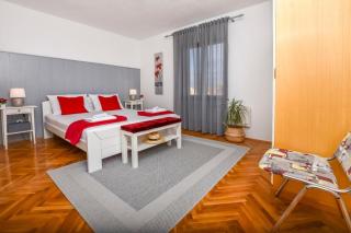 apartment 250 meters to sea private pool - Ražanj - 2