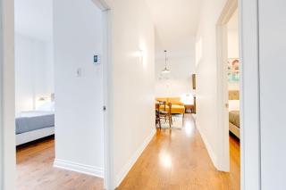 M11 Stylish & Modern 3BR downtown MTL - Montreal - 4