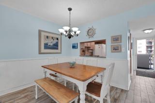 Ocean view from your private balcony with direct beach access to the no-drive beach! - New Smyrna Beach - 5