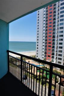 Landmark King Suite 850 - 2