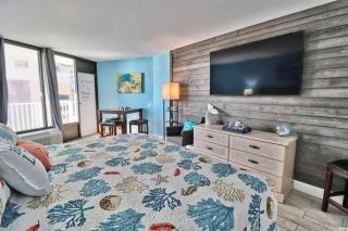 UPDATED UNIT - Beach Getaway Unit 431 - Myrtle Beach - 3