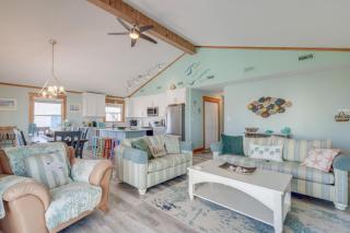 Coastal Home with Deck and Outdoor Shower - Kill Devil Hills - 5