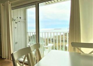The Sea Shed- Ocean Front Condo - Myrtle Beach - 7