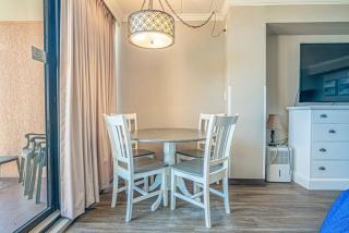 Great 1st floor unit that looks right out onto the beach with direct access - Myrtle Beach - 7