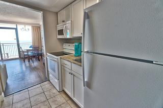 Oceanfront - Caravelle Resort 11th Floor - Myrtle Beach - 4