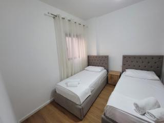 ENES Apartment Tirane - Tirana - 2