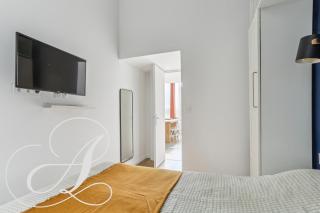 Milord, F3 à Père Lachaise - 2