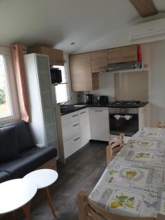 MH 472 TOUT CONFORT de 36M2 3 chambres 1 salle de bain idéalement situé dans camping 4 étoiles - Saint-Julien-en-Born - 6