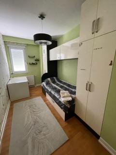 City view Prishtina - Terrace - 6