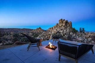 Black Desert House ft in Architectural Digest - Yucca Valley - 3