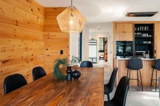 Bright chalet with hot tub and indoor sauna - 5