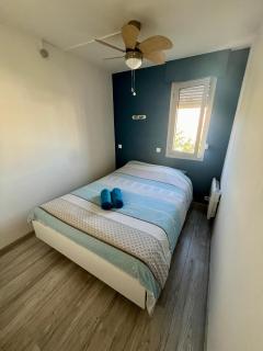 Apt Golfe Juan - 5min des plages - Parking privée - Piscine Rooftop - 8