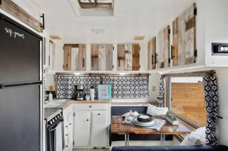 #StayinMyDistrict Twin Falls Backyard Glamper - 4