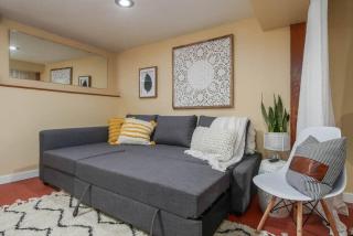 #StayInMyDistrict Woodlawn Eclectic -Walk to Dekum - Portland - 9