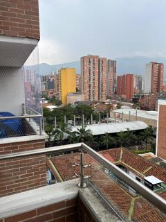Ubicación privilegiada Sabaneta - Sabaneta - 1