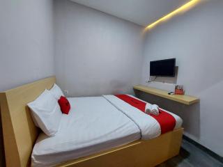 Guesthouse Cempaka - Sibengkok - 3