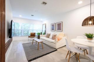 Beautiful And Comfortable Apt in Victoria Park - Fort Lauderdale - 1