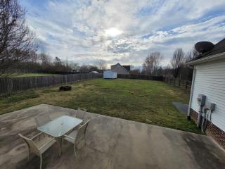 Fenced backyard! 6 miles to Cookeville Boat Dock! - Silver Point - 7
