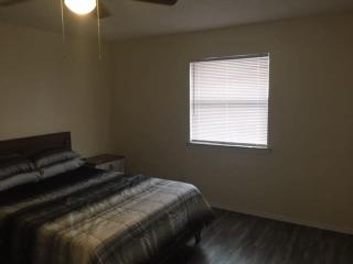 Downstairs One Bedroom Close To Fort Sill! - Lawton - 4