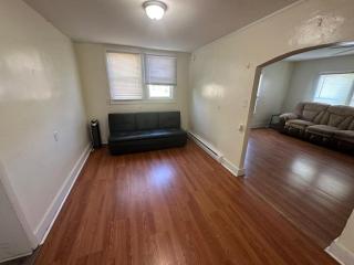 Charming 3-Bed, 1,5 Bath Home - Entire Space Just for You! - Goodlettsville - 8