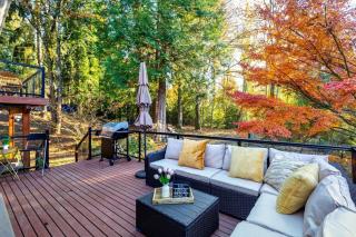 Bellevue Hidden Forest Blue House 4 min to DT - 6