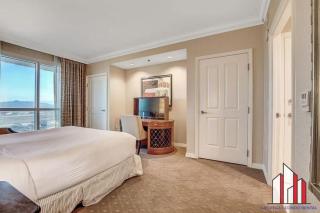 MGM Signature-28-714 1BR 2-Bath Balcony Suite - Las Vegas - 1