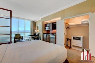 MGM Signature-29-604 Jacuzzi Studio - 5