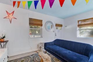 Uptown Treasure with Spa Dogs Ok Dreamy Patio - St. Augustine - 4